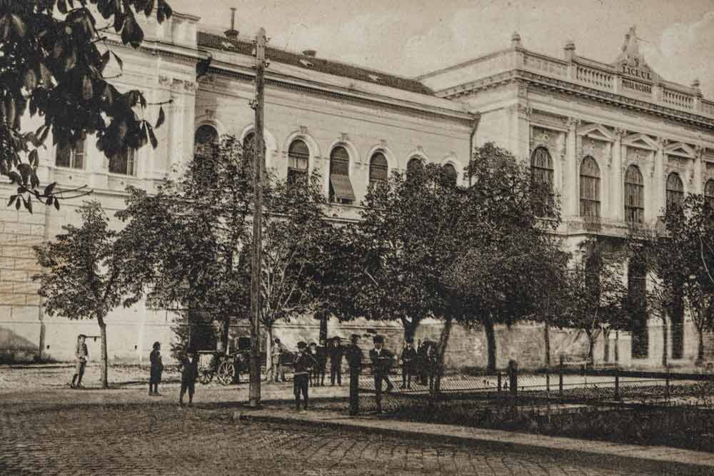 Liceul Moise Nicoară